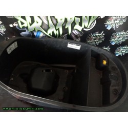 Bajo asiento Porta cascos Yamaha Neos