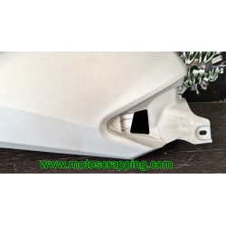 Tapa izq deposito Yamaha MT 125 4T ABS